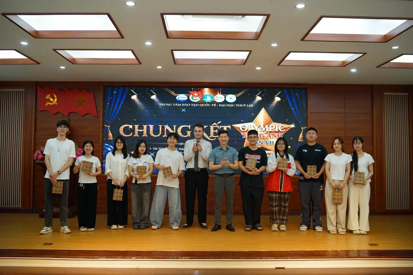The Grand Finale of Thuyloi University English Olympiad 2025 – 2026
