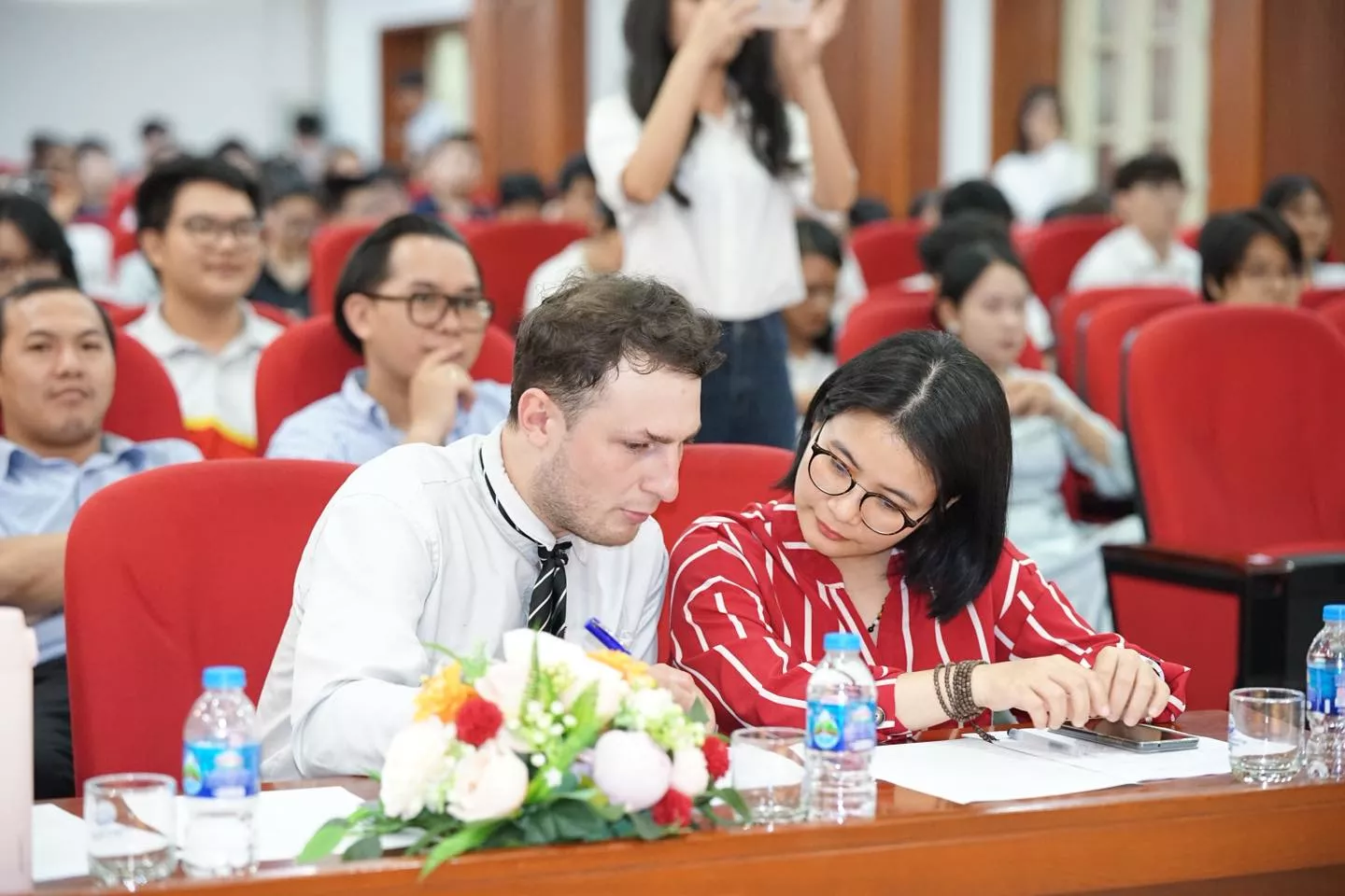 The Grand Finale of Thuyloi University English Olympiad 2025 – 2026