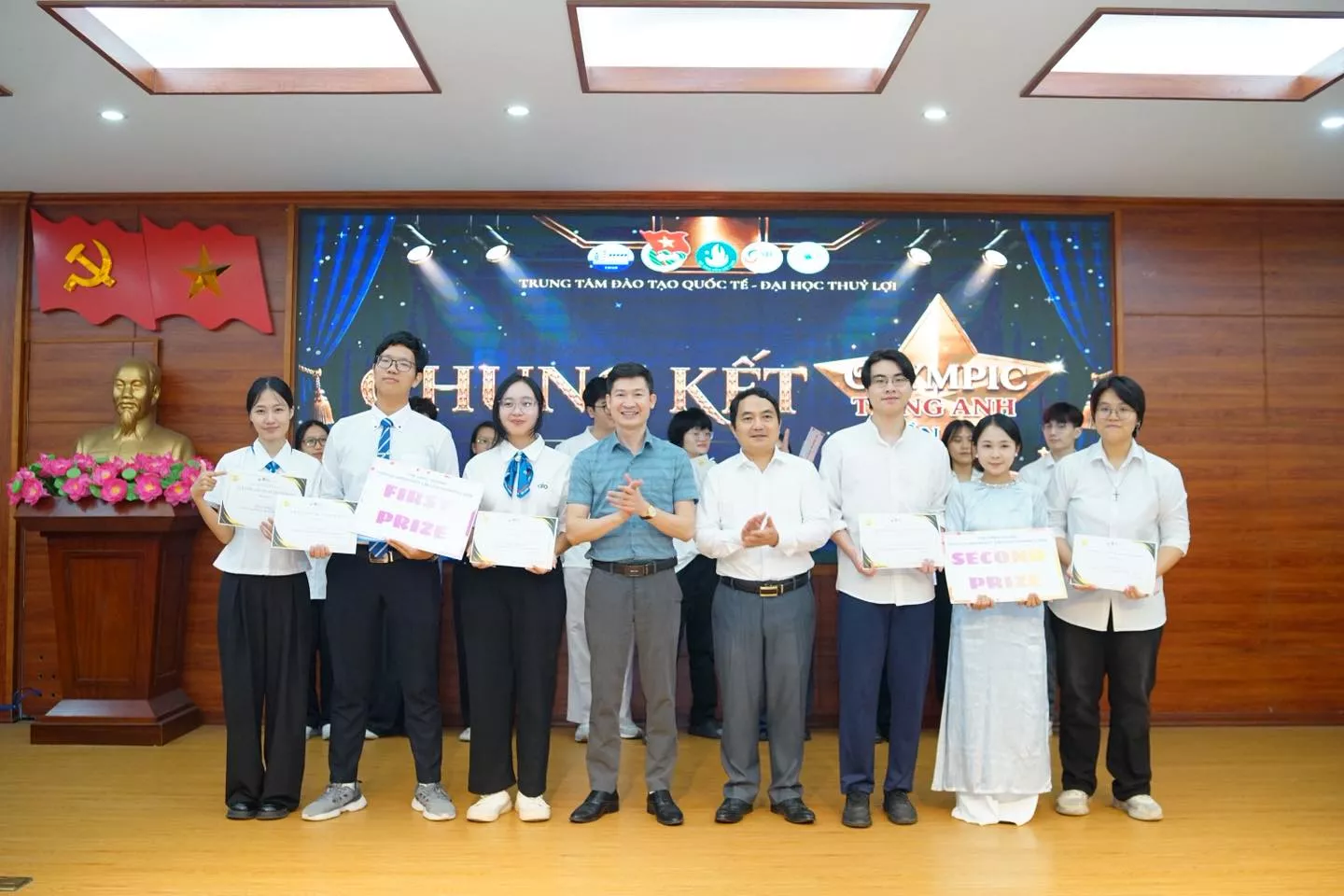 The Grand Finale of Thuyloi University English Olympiad 2025 – 2026