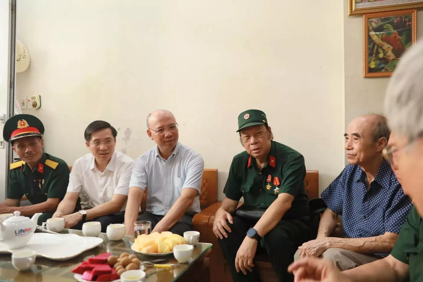 Hành trình tri ân từ mái trường đến những miền đất thiêng