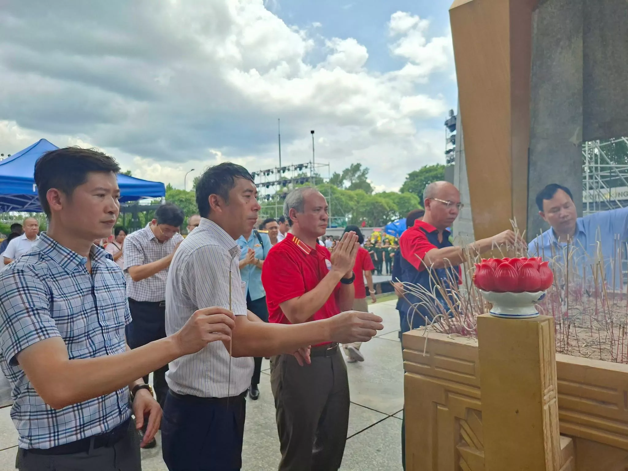 Trường Đại học Thủy lợi gặp mặt, tri ân nhân kỷ niệm 79 năm Ngày Thương binh – Liệt sĩ