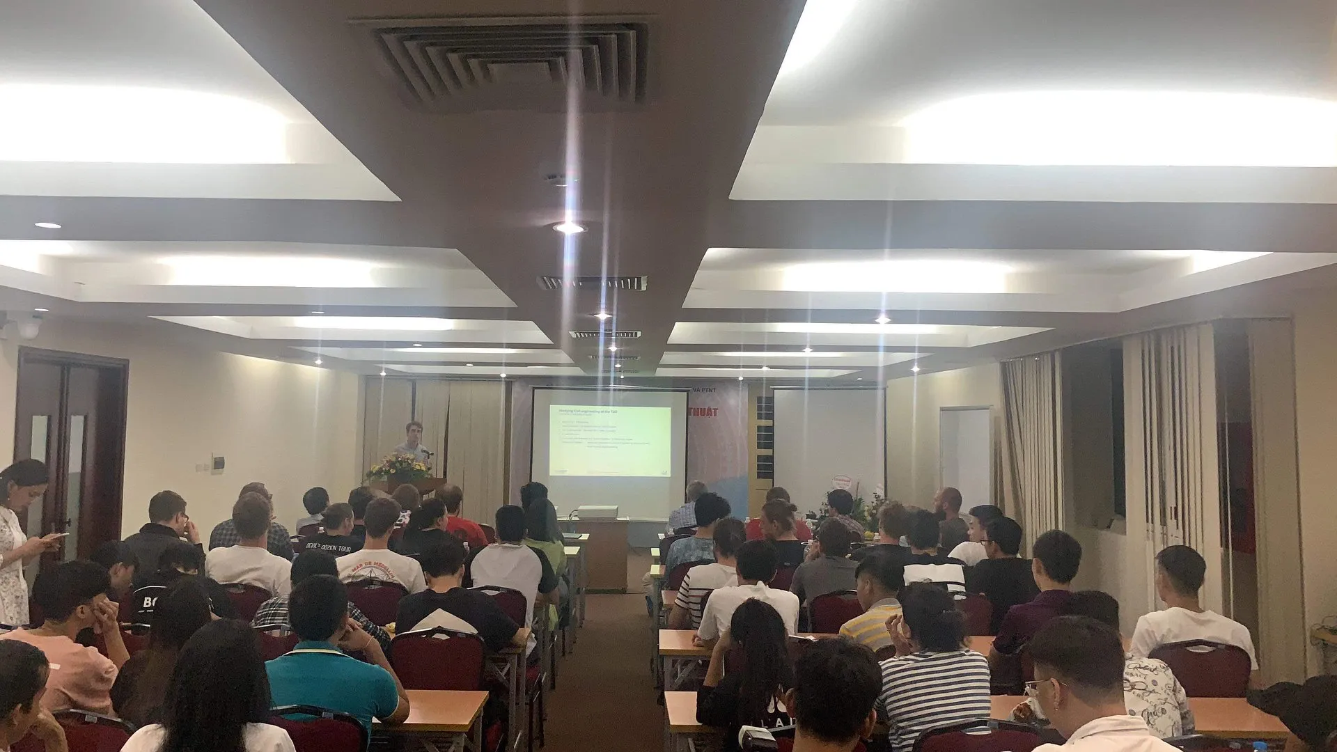 NHỮNG LÝ DO BẠN NÊN CHỌN CHƯƠNG TRÌNH TIÊN TIẾN – ĐH THỦY LỢI