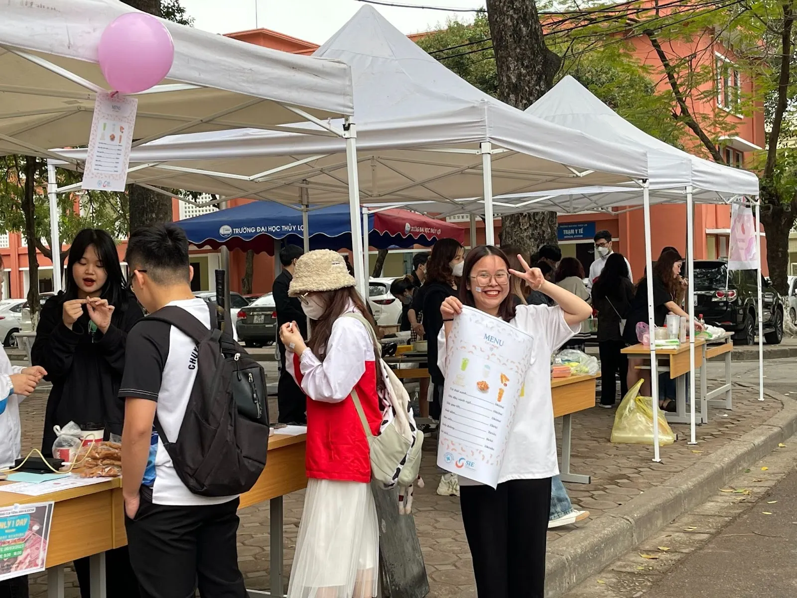 HỘI CHỢ “FOOD FAIR” CHÀO MỪNG KỶ NIỆM 92 NĂM THÀNH LẬP ĐOÀN TNCS HCM 26/3/1931 – 26/3/2023