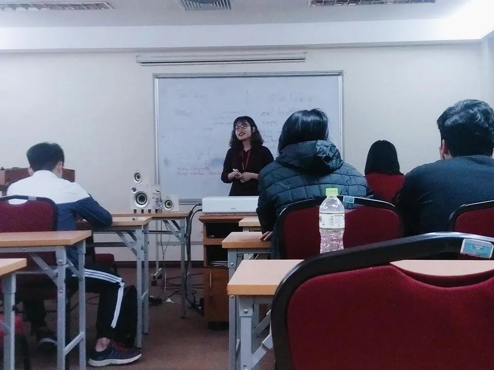 UPSKILLING – LỚP HỌC NGOẠI KHÓA BỔ ÍCH VÀ THÚ VỊ CHO CÁC BẠN SINH VIÊN