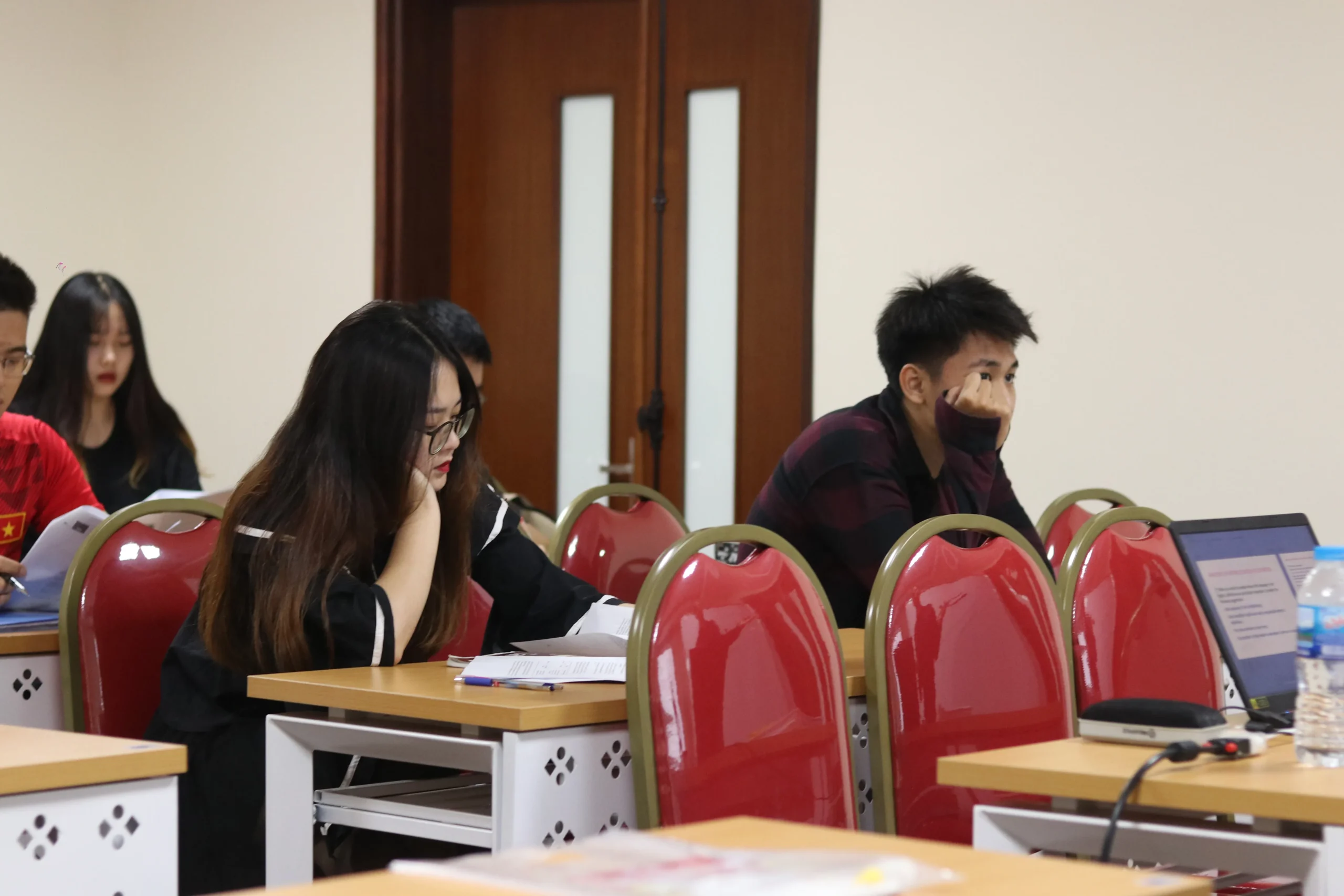 [HUMANS OF SIE] Dương Thanh Ngọc Anh – tân sinh viên trên hành trình vươn mình tới những chân trời mới.