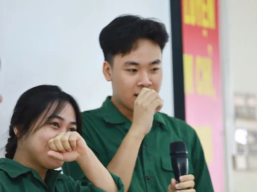 TTĐTQT GẶP MẶT, GIAO LƯU VỚI SINH VIÊN K65 ĐANG HỌC GIÁO DỤC QUỐC PHÒNG TẠI PHỐ HIẾN