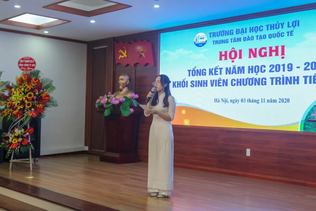 HỘI NGHỊ TỔNG KẾT NĂM HỌC 2019-2020 KHỐI SINH VIÊN CHƯƠNG TRÌNH TIÊN TIẾN