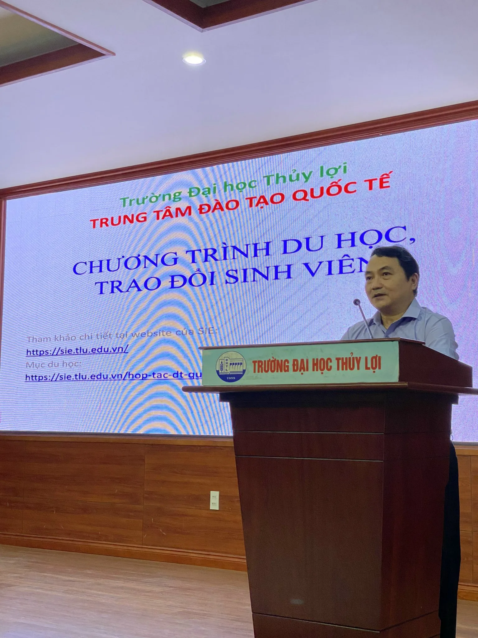 HỘI NGHỊ TỔNG KẾT NĂM HỌC 2022 – 2023 KHỐI SINH VIÊN TRUNG TÂM ĐÀO TẠO QUỐC TẾ