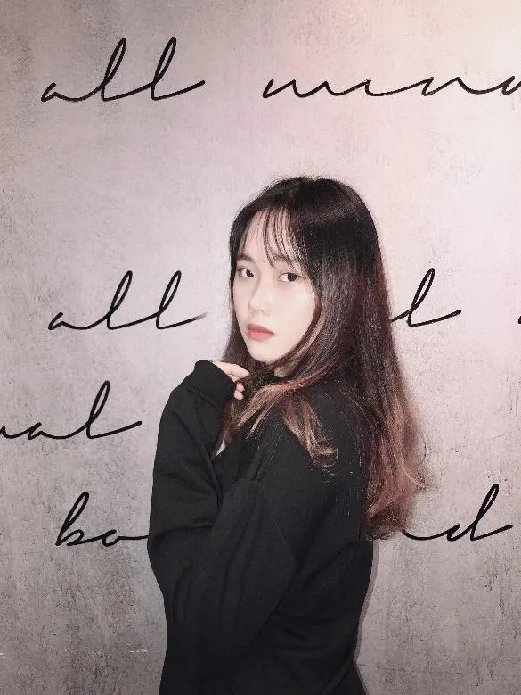 [HUMANS OF SIE] NGUYỄN THỦY TIÊN – CỰU NỮ SINH LỚP 59NKN VÀ HÀNH TRÌNH KHÁM PHÁ BẢN THÂN