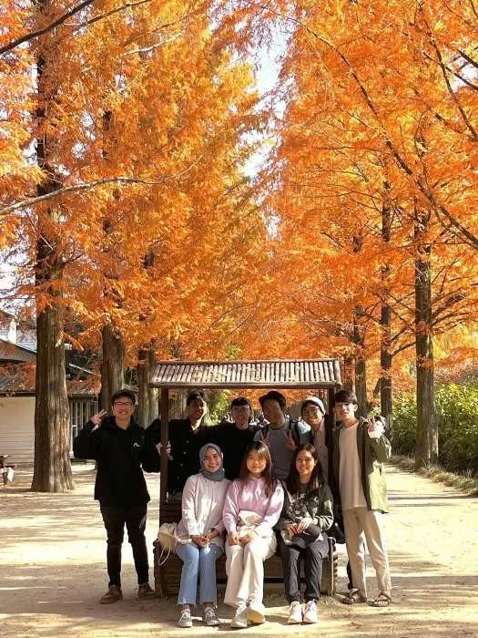 [HUMANS OF SIE] ANH ĐỖ HOÀI SƠN – CỰU SINH VIÊN KHÓA 61NKN: HÀNH TRÌNH KHÁM PHÁ THẾ GIỚI TỪ MỘT SINH VIÊN NĂNG ĐỘNG