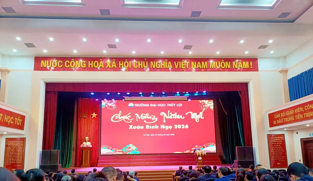 Rộn ràng khí thế đầu xuân Bính Ngọ 2026 tại Đại học Thủy lợi và Trung tâm Đào tạo Quốc tế.