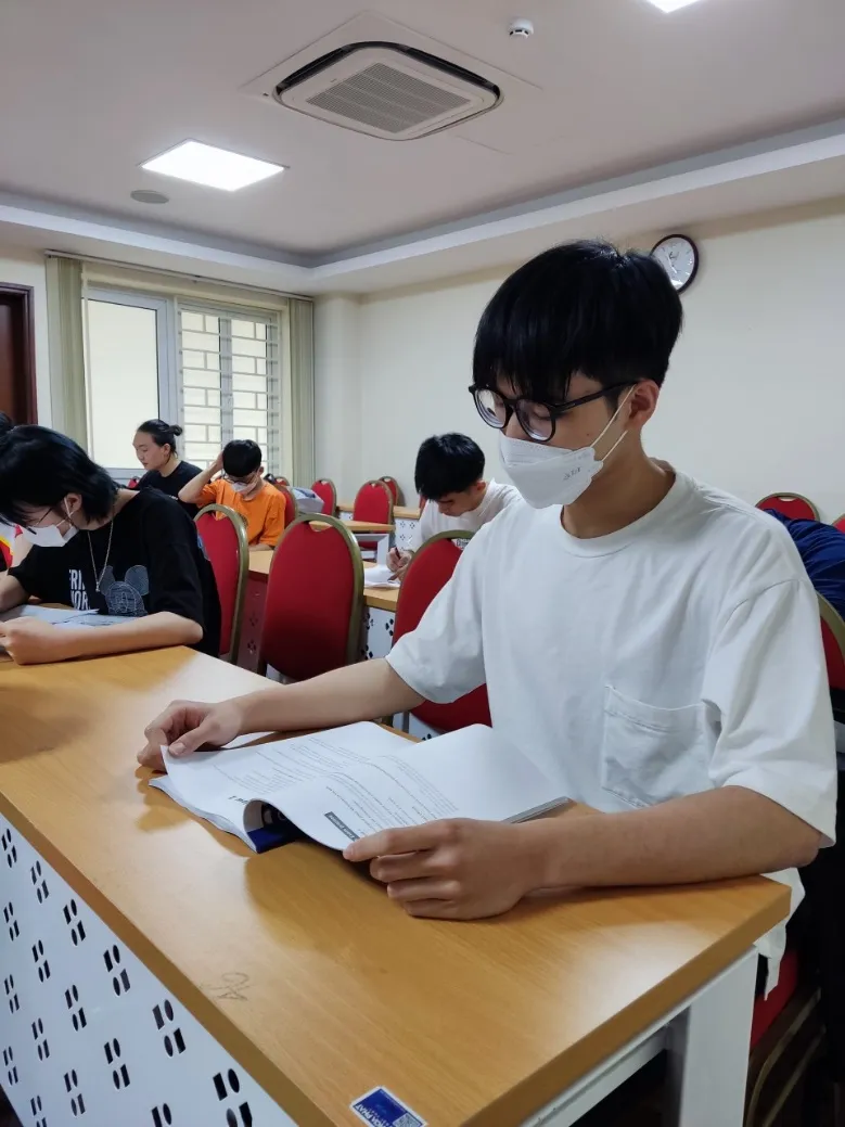 TRẢI NGHIỆM LẦN ĐẦU HỌC TRỰC TIẾP TẠI ĐẠI HỌC THỦY LỢI CỦA K63 TRUNG TÂM ĐÀO TẠO QUỐC TẾ