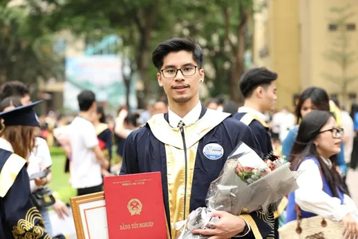 BỘ ĐÔI CHIẾN THẦN HỐT HỌC BỔNG NGÀN ĐÔ