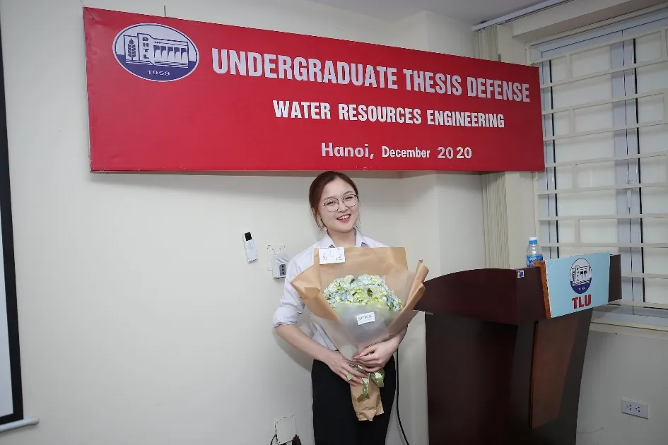 [HUMANS OF SIE] Phạm Thu Thủy – Cựu sinh viên 58NKN và những trải nghiệm tại Trung tâm Đào tạo Quốc tế