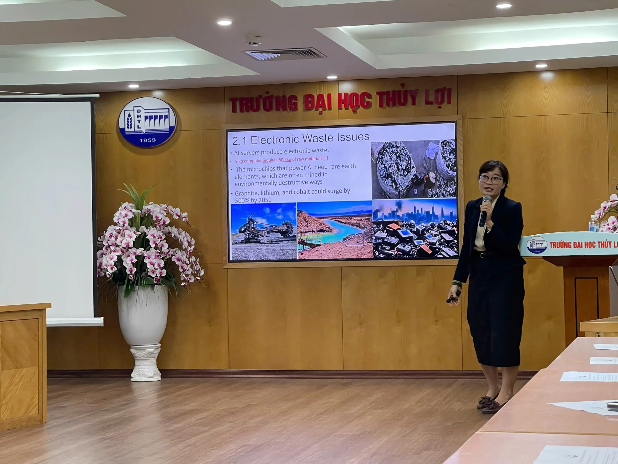 BUỔI GIAO LƯU GIỮA SINH VIÊN TRƯỜNG ĐẠI HỌC THỦY LỢI VÀ VIỆN KHOA HỌC TOKYO (NHẬT BẢN)