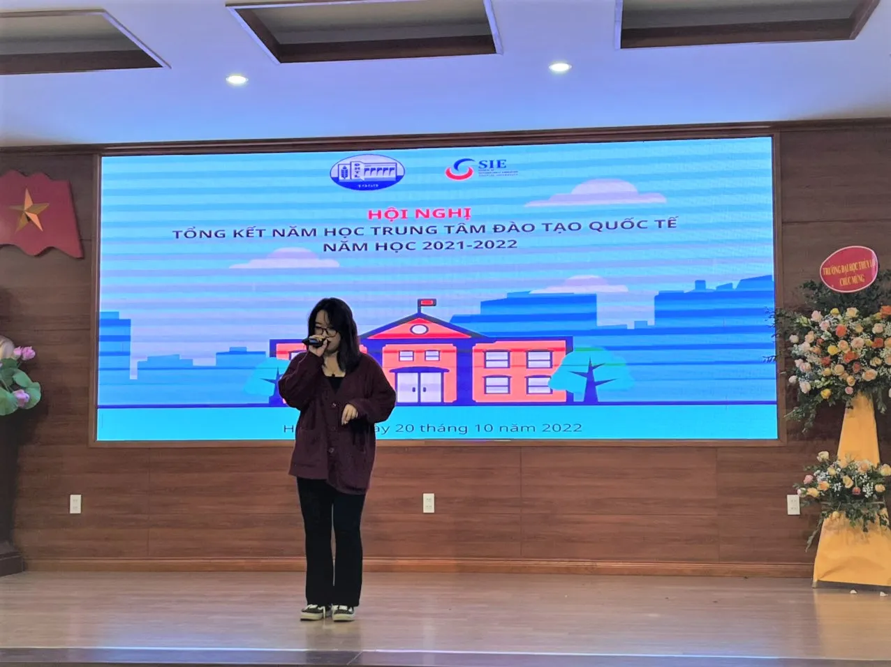 HỘI NGHỊ TỔNG KẾT NĂM HỌC 2021-2022 KHỐI SINH VIÊN TRUNG TÂM ĐÀO TẠO QUỐC TẾ – ĐẠI HỌC THỦY LỢI