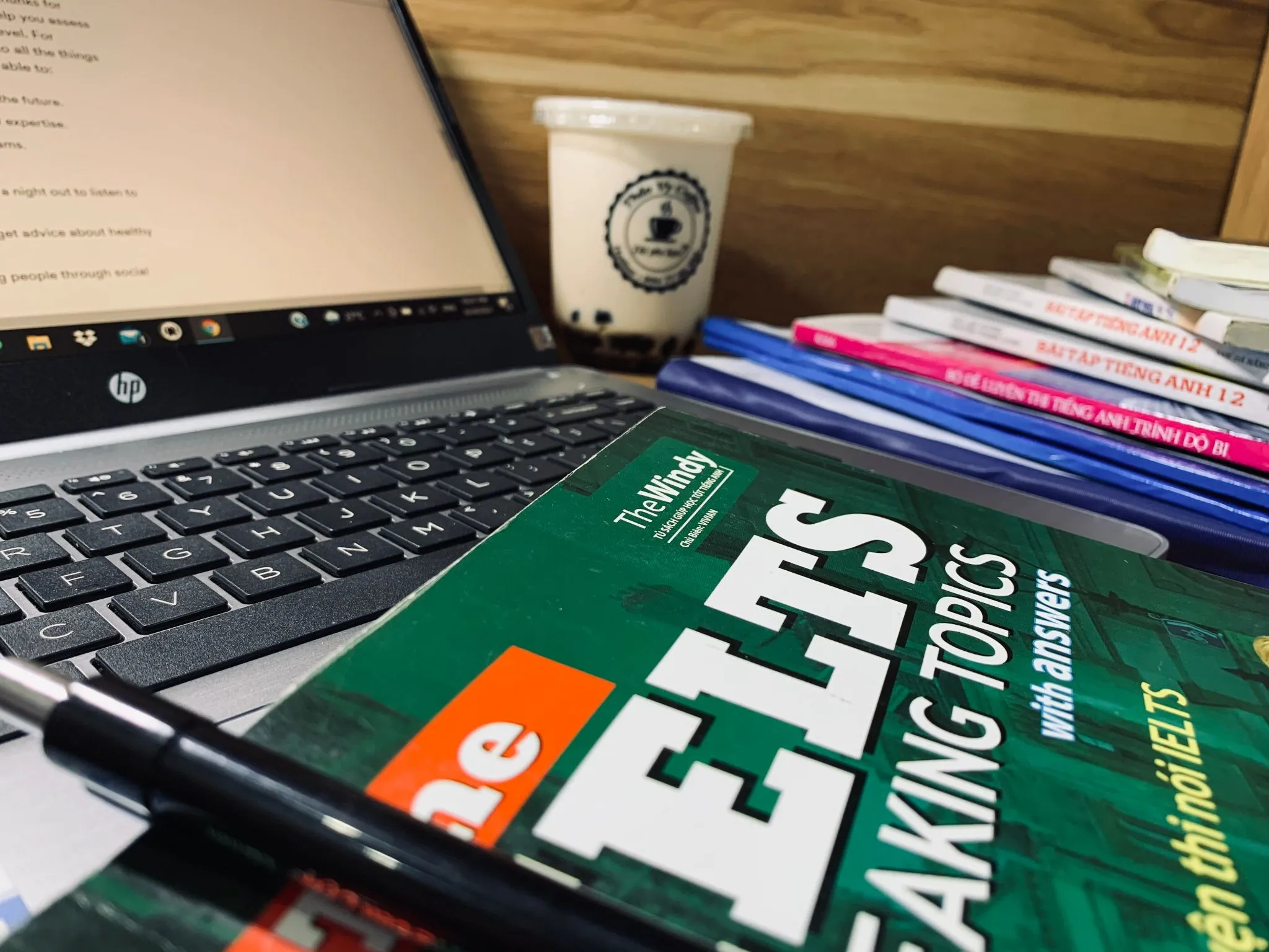 THẦY VÀ TRÒ CHƯƠNG TRÌNH TIÊN TIẾN – ĐẠI HỌC THỦY LỢI ĐÃ HỌC ONLINE NHƯ THẾ NÀO?