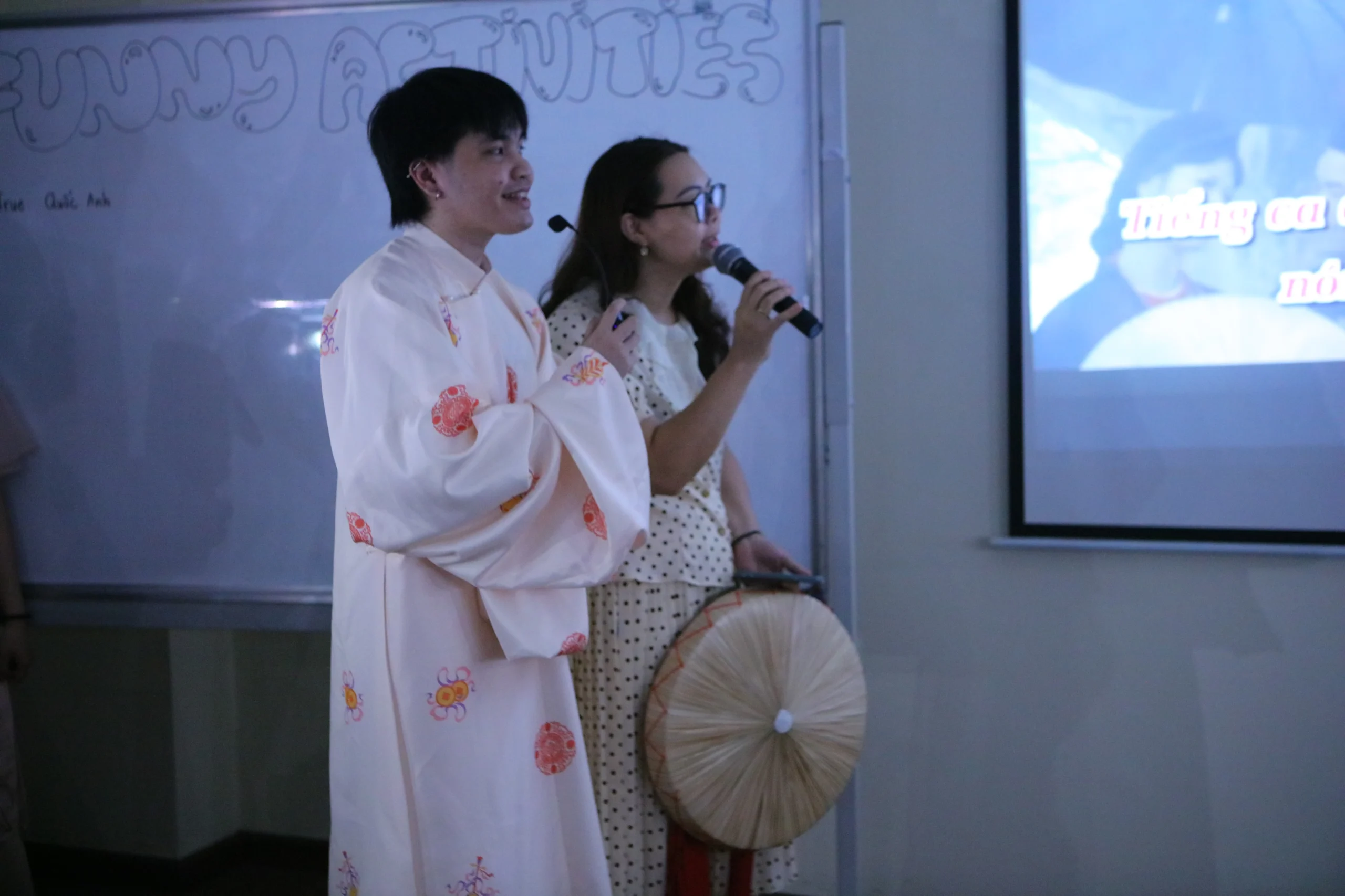 MINI LIM FESTIVAL – SẮC MÀU QUAN HỌ TRONG KHÔNG GIAN NHỎ