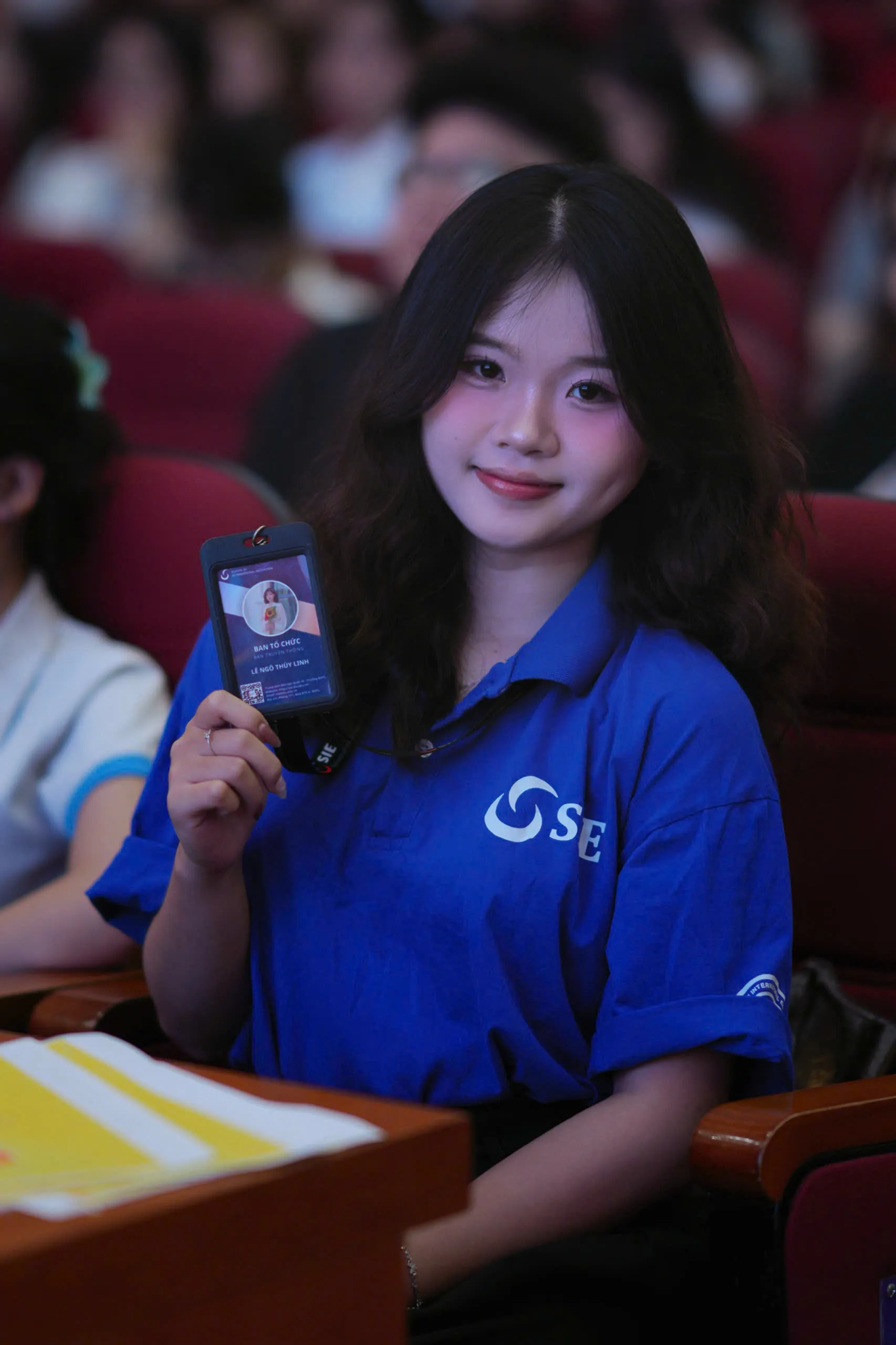 [HUMANS OF SIE] LÊ NGÔ THÙY LINH – THANH XUÂN RỰC RỠ TẠI SIE VÀ HÀNH TRÌNH TRƯỞNG THÀNH ĐÁNG TỰ HÀO