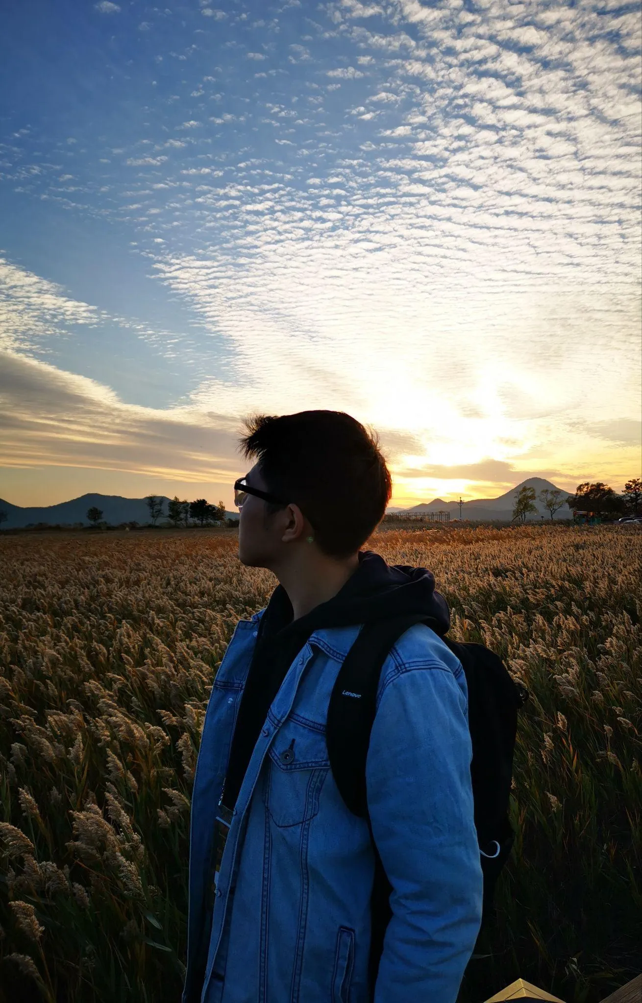 [HUMANS OF SIE] ANH LÊ TIẾN DŨNG: TỪ SINH VIÊN NĂNG ĐỘNG ĐẾN NHỮNG TRẢI NGHIỆM QUỐC TẾ ĐÁNG NHỚ