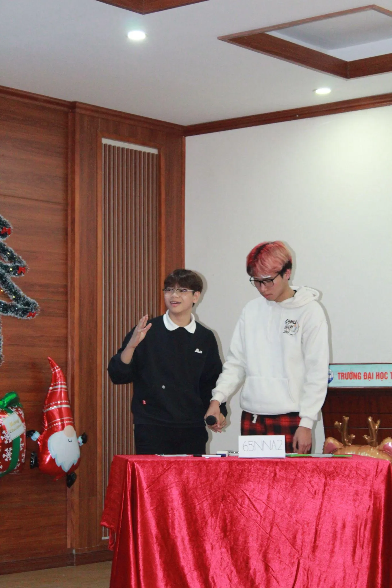 MERRY CHRISTMAS WITH EVENT “SNOWY NIGHT WITH SIE”