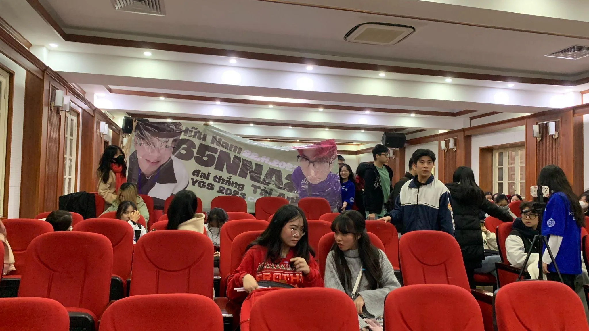 MERRY CHRISTMAS WITH EVENT “SNOWY NIGHT WITH SIE”