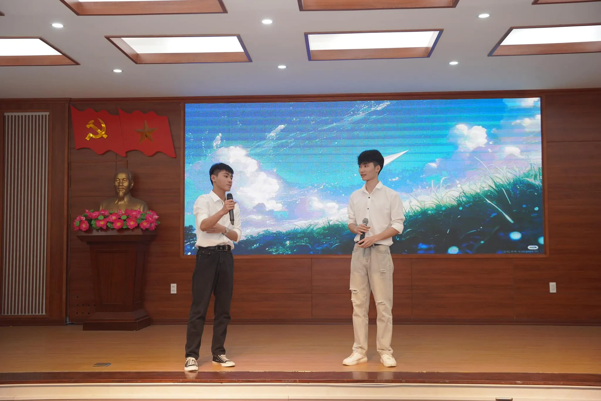 CUỘC THI “NÉT ĐẸP CHỮ HÁN – VIẾT CHỮ HÁN ĐẸP” – TRƯỜNG ĐẠI HỌC THỦY LỢI