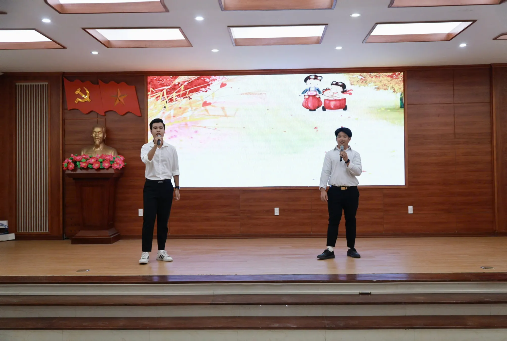 HỘI NGHỊ TỔNG KẾT NĂM HỌC 2023-2024 KHỐI SINH VIÊN TRUNG TÂM ĐÀO TẠO QUỐC TẾ TRƯỜNG ĐẠI HỌC THỦY LỢI