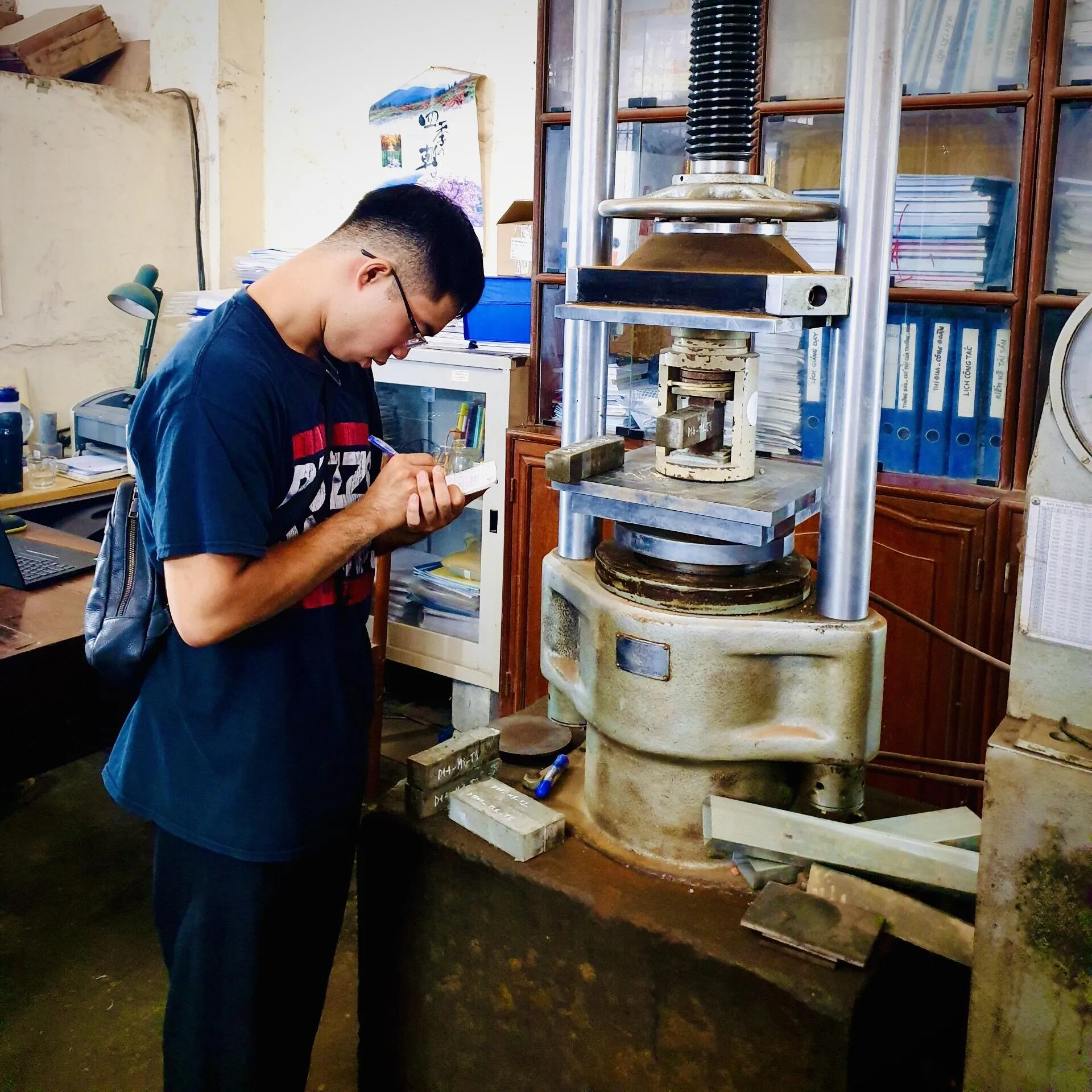 [HUMANS OF SIE] Cựu sinh viên 57CNK1 Vũ Cát Hoàng và những hoạt động phong trào nổi bật