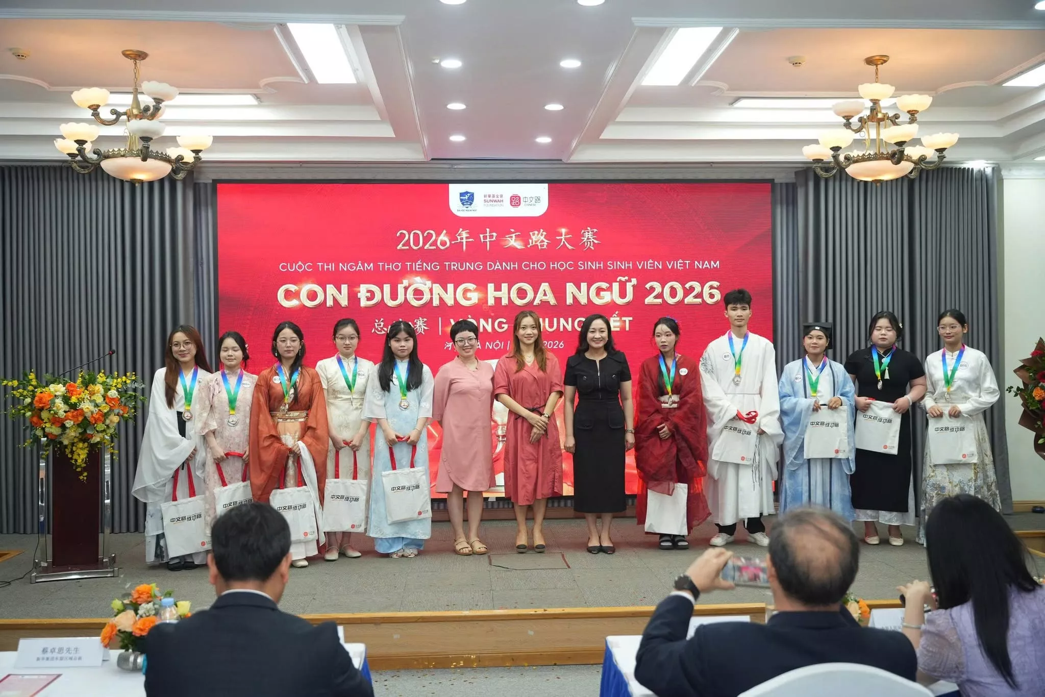 The spirit of SIE students: Shining at the national Chinese language stage