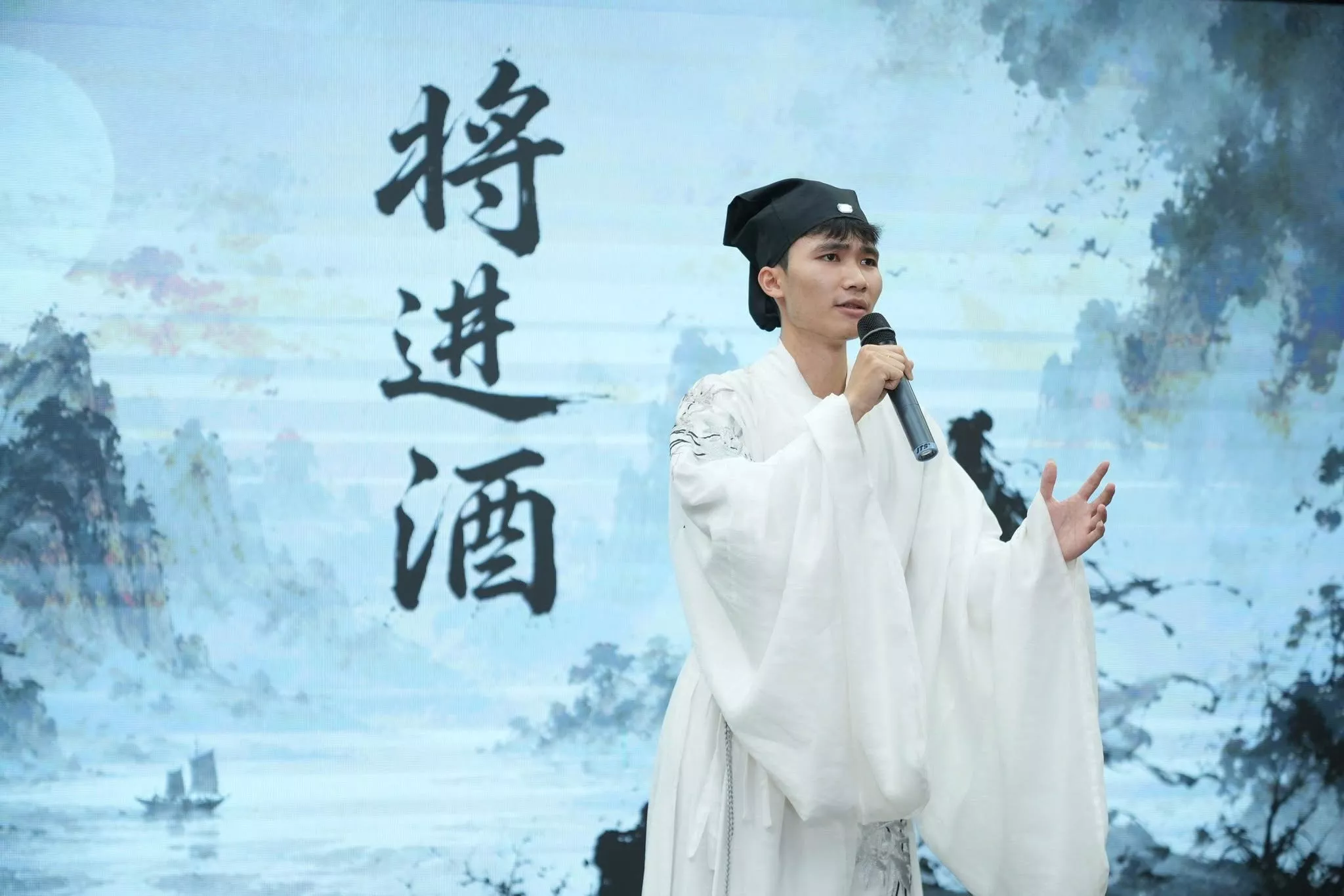 The spirit of SIE students: Shining at the national Chinese language stage