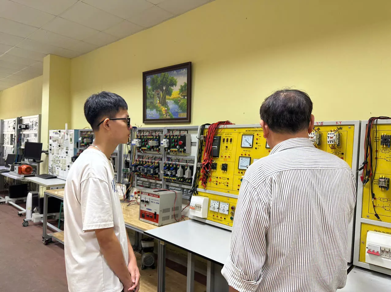 Trải nghiệm thực tế giúp thí sinh vững tin lựa chọn ngành học