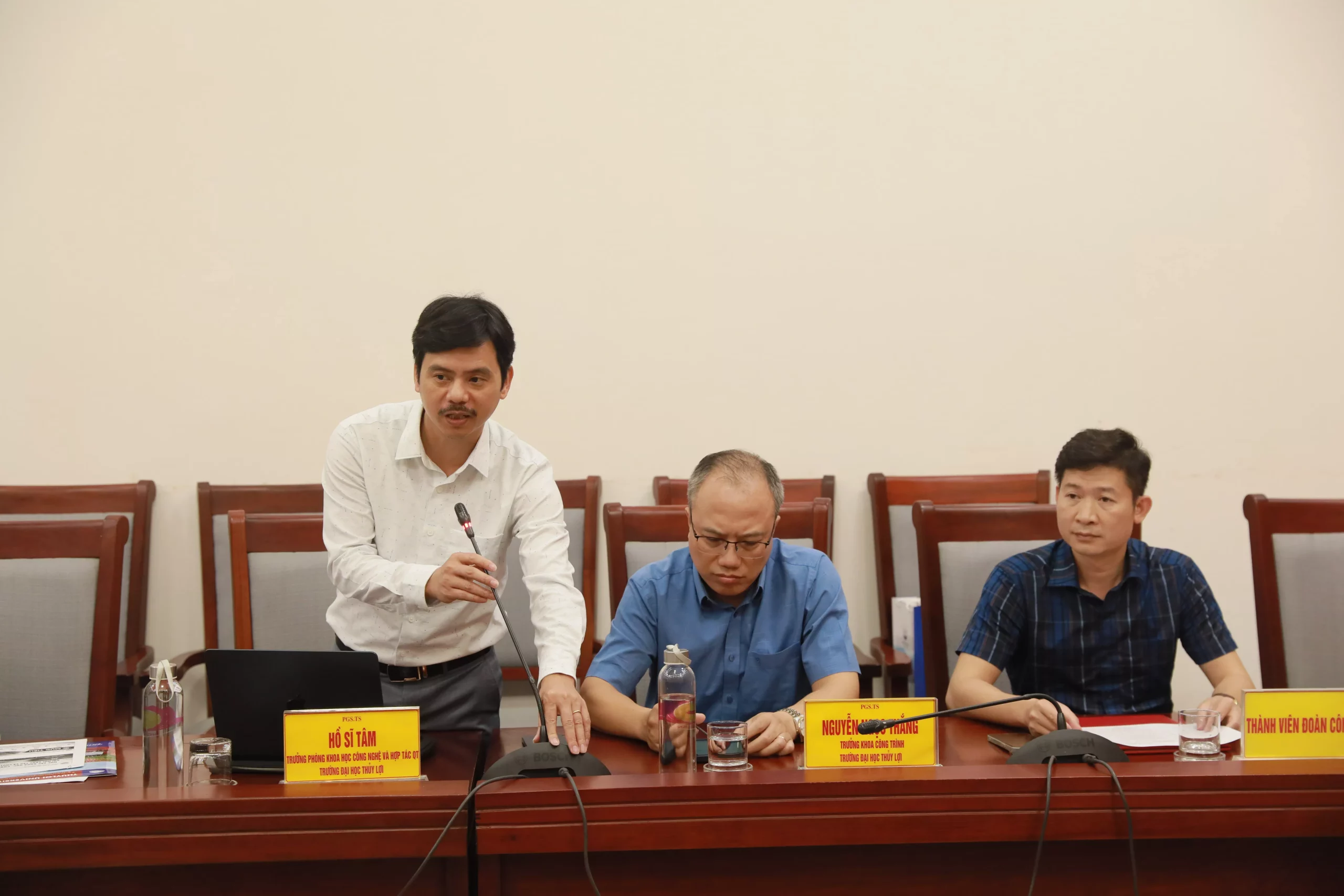 Trường Đại học Thủy lợi và tỉnh Nghệ An tăng cường hợp tác đào tạo, khoa học công nghệ và phòng chống thiên tai