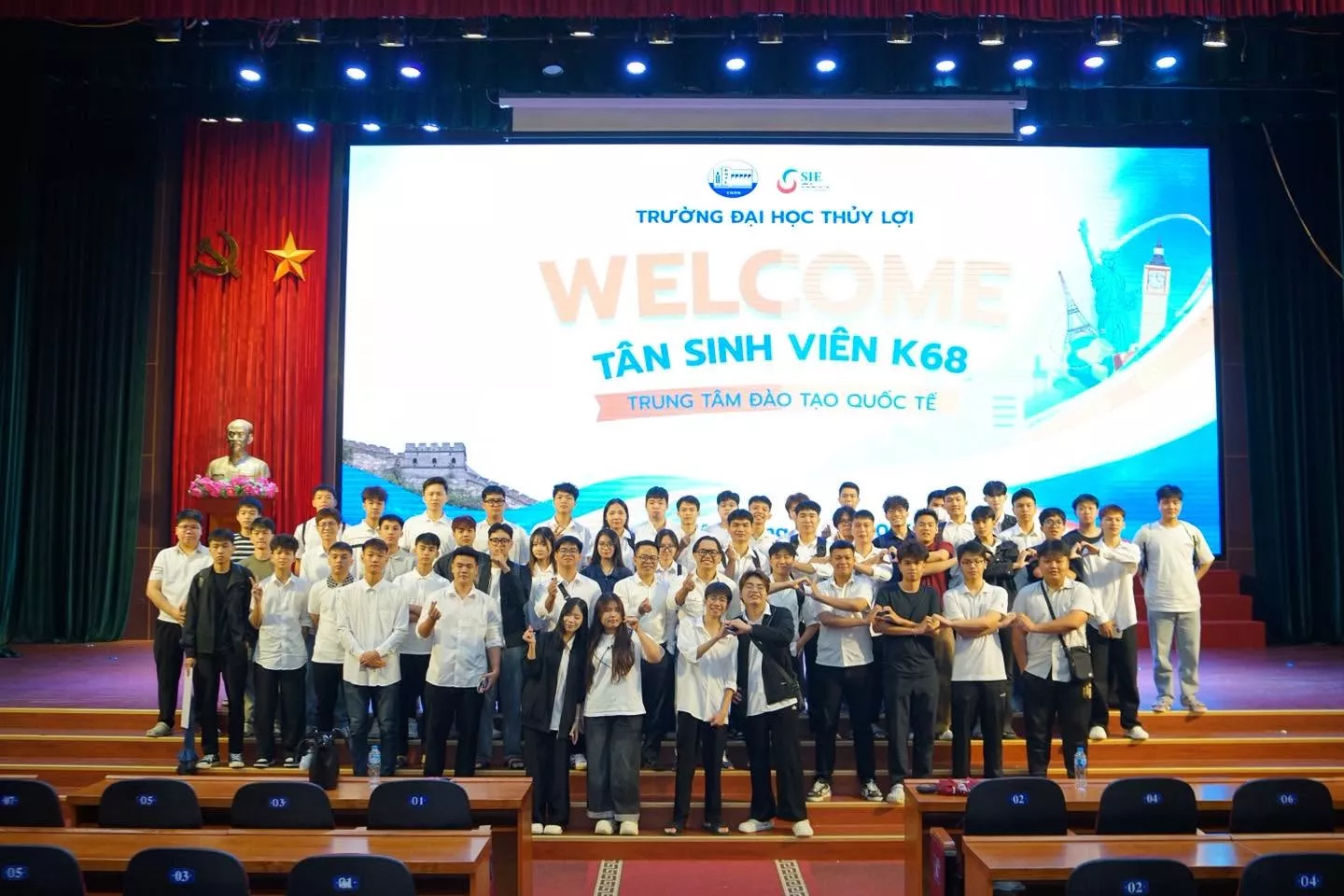 Chào mừng tân sinh viên Khóa 68: Bước khởi đầu rực rỡ tại Trung tâm Đào tạo Quốc tế – Đại học Thủy lợi