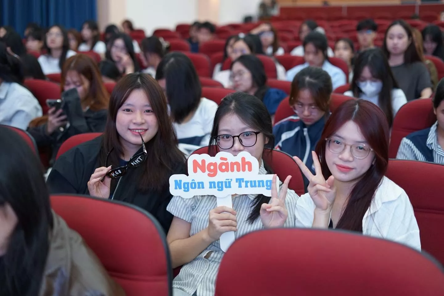 Chào mừng tân sinh viên Khóa 68: Bước khởi đầu rực rỡ tại Trung tâm Đào tạo Quốc tế – Đại học Thủy lợi