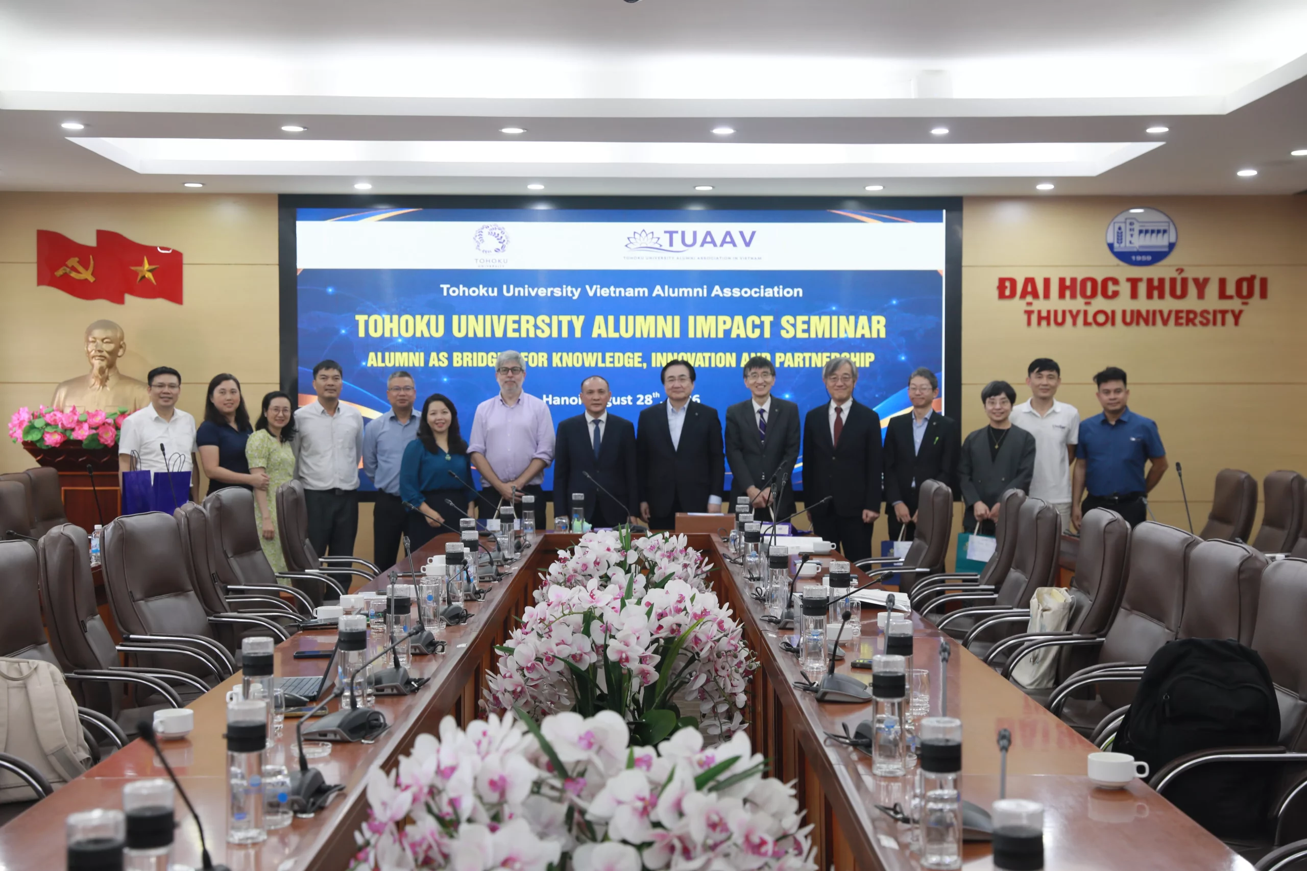 Đoàn lãnh đạo cấp cao Đại học Tohoku đến thăm và trao đổi định hướng hợp tác với Trường Đại học Thủy lợi