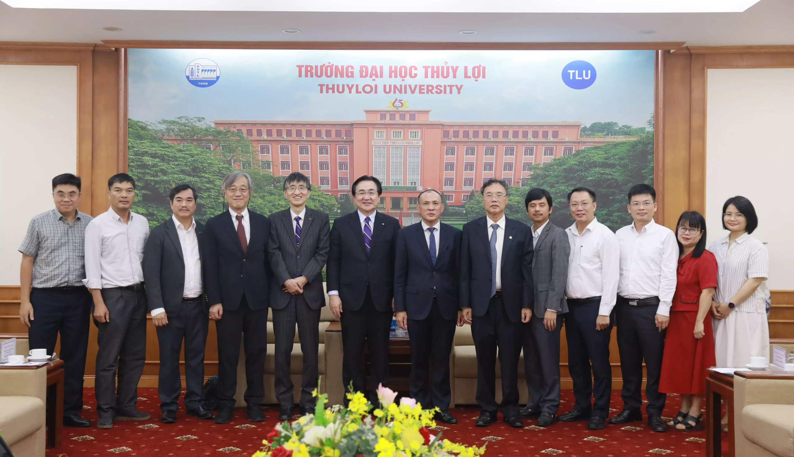 Đoàn lãnh đạo cấp cao Đại học Tohoku đến thăm và trao đổi định hướng hợp tác với Trường Đại học Thủy lợi