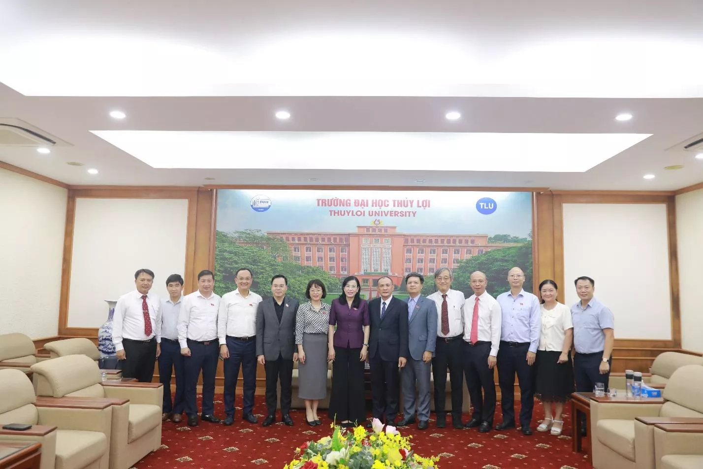Phát huy nguồn lực khoa học của Trường Đại học Thủy lợi trong xây dựng và hoàn thiện chính sách