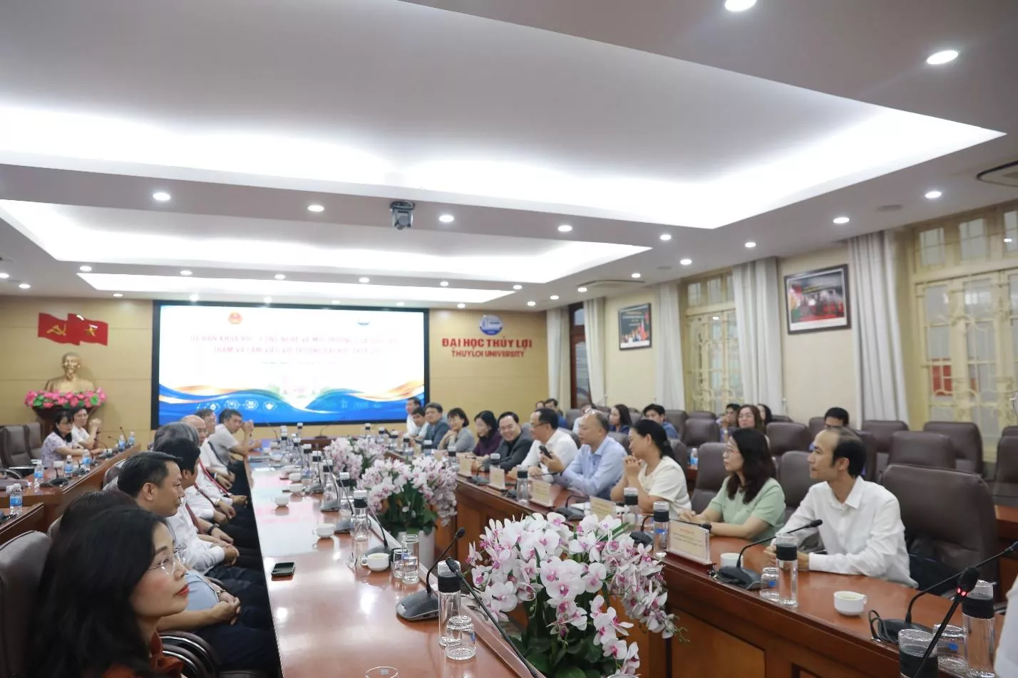 Phát huy nguồn lực khoa học của Trường Đại học Thủy lợi trong xây dựng và hoàn thiện chính sách